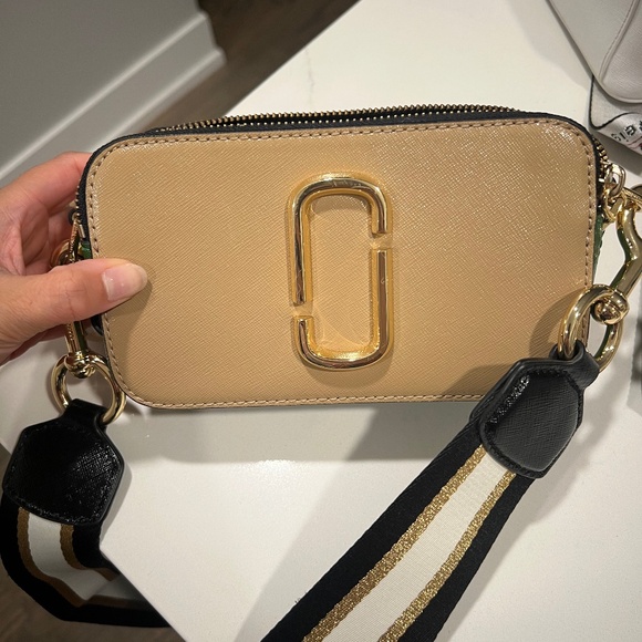 Marc Jacobs - Picture 1 of 1